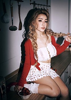 Naomi Neo